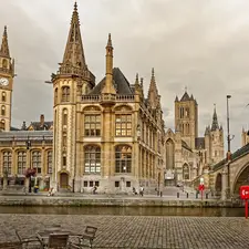 Photo : Carnets de Balades -  Gand-eglise-Saint-Nicolas