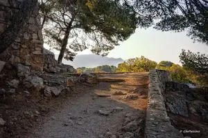 Photo : Carnets de Balades -  Chemin vers la lumiére