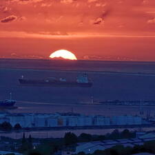 Photo : Martigues en photos -  Le Canigou vu de martigues