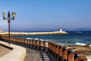 Photo : Martigues en photos -  Promenade en bord de mer