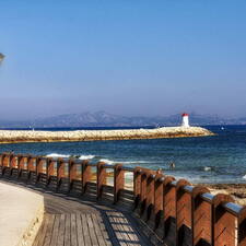 Photo : Martigues en photos -  Promenade en bord de mer