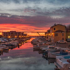 Photo : Les Heures Bleues ou Dorees -  Le canal San sébastien et le viaduc.