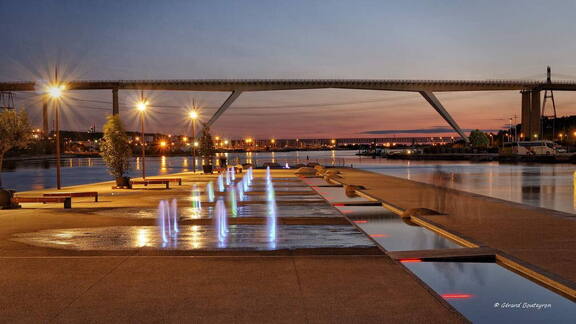 Photo : Les Heures Bleues ou Dorees -  Le viaduc de Martigues