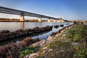 Photo : Martigues en photos -  Pont ferroviaire de Caronte treillis