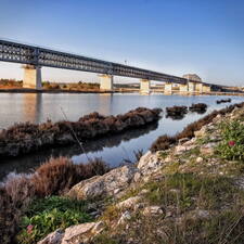 Photo : Martigues en photos -  Pont ferroviaire de Caronte treillis